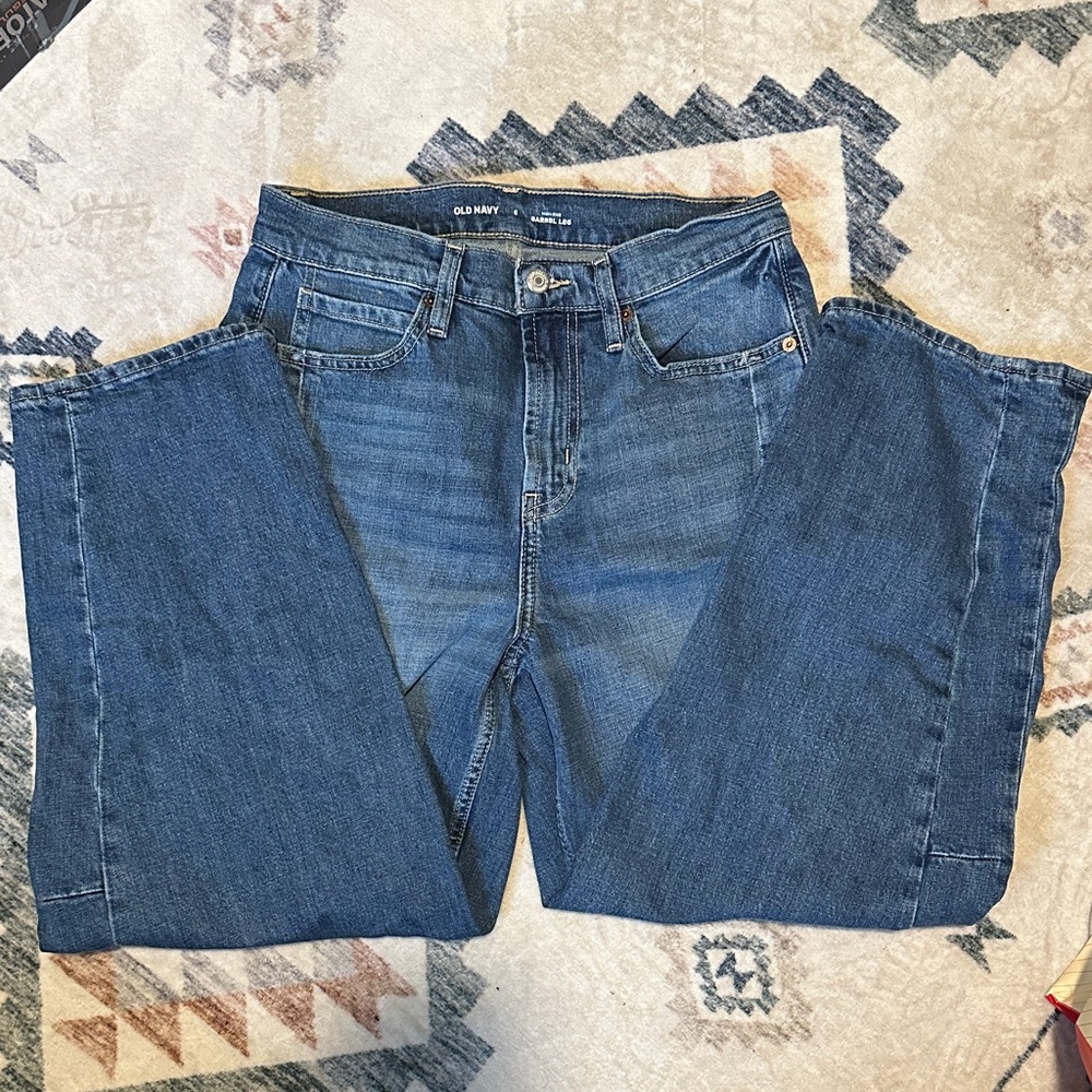 Old Navy Women's Barrel Leg High-Rise Jeans - Denim blue